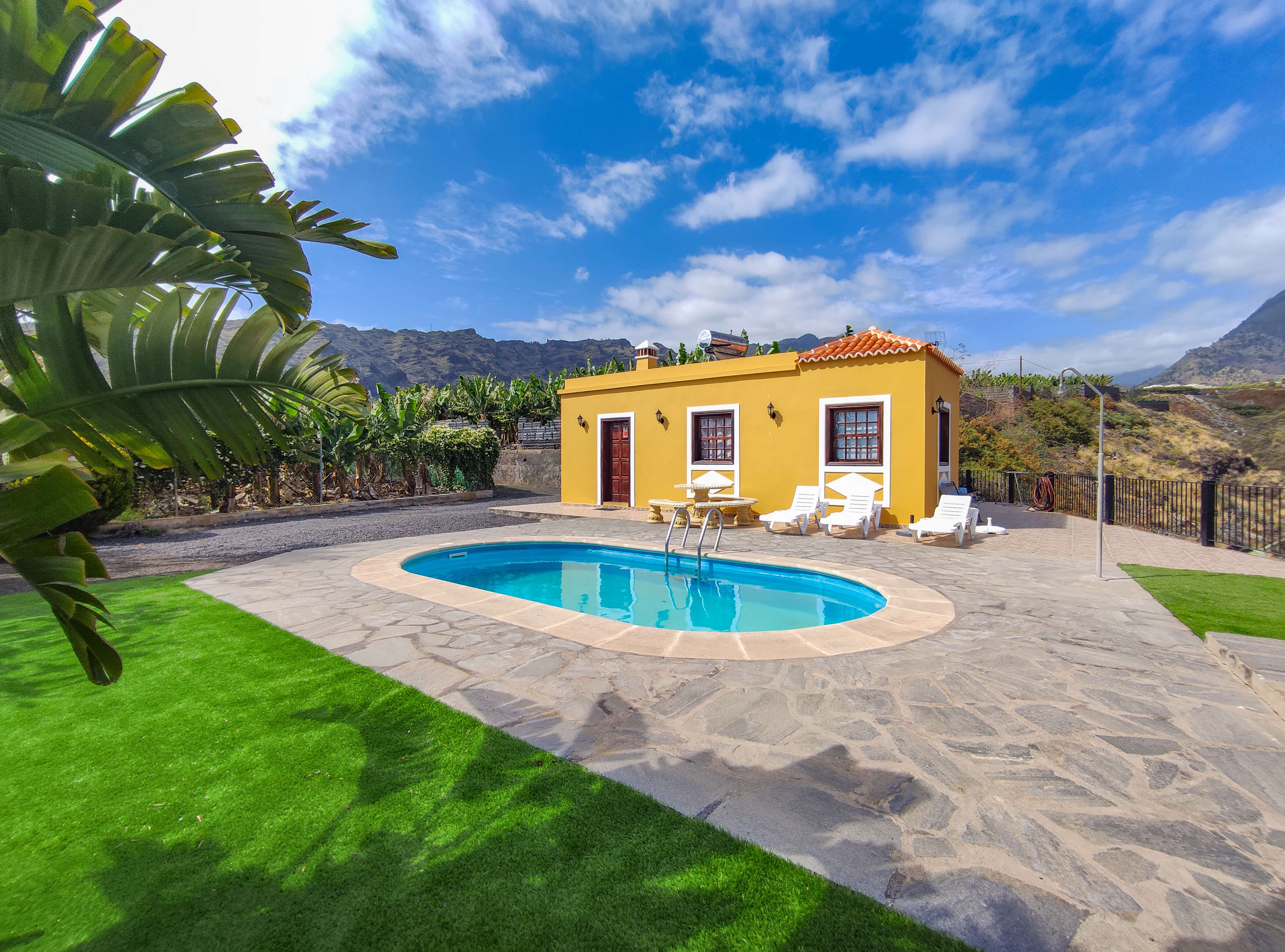  Ferienhaus mit privatem Pool bei  Tazacorte  Ferienhaus  La Palma