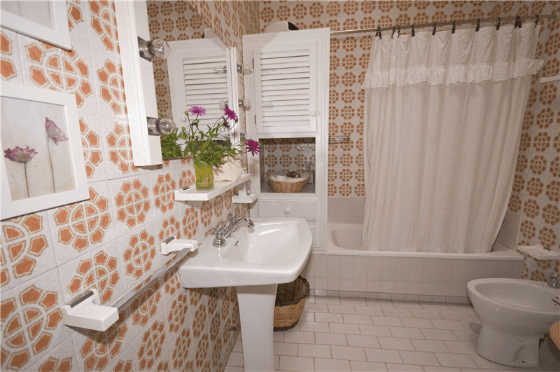 Baño con bañera